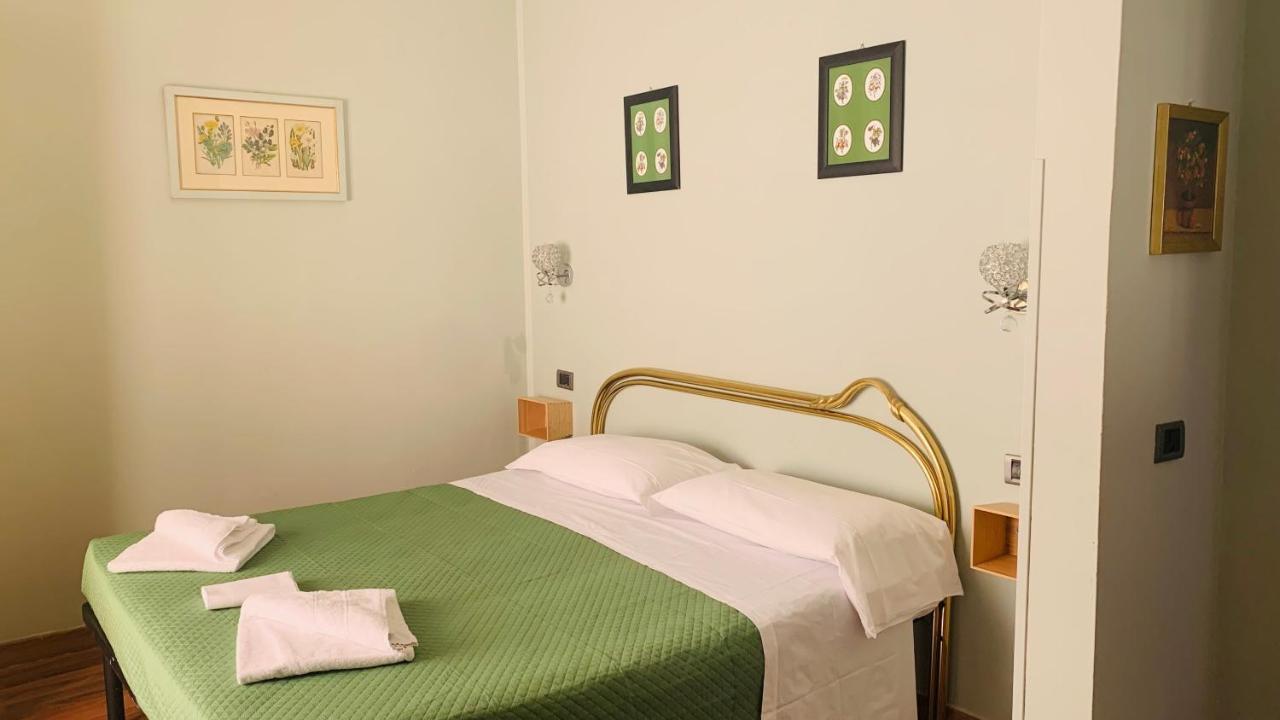Piccolo Hotel Con Access Ztl !!! Nel Centro Storico Di Firenze !!! Exterior foto