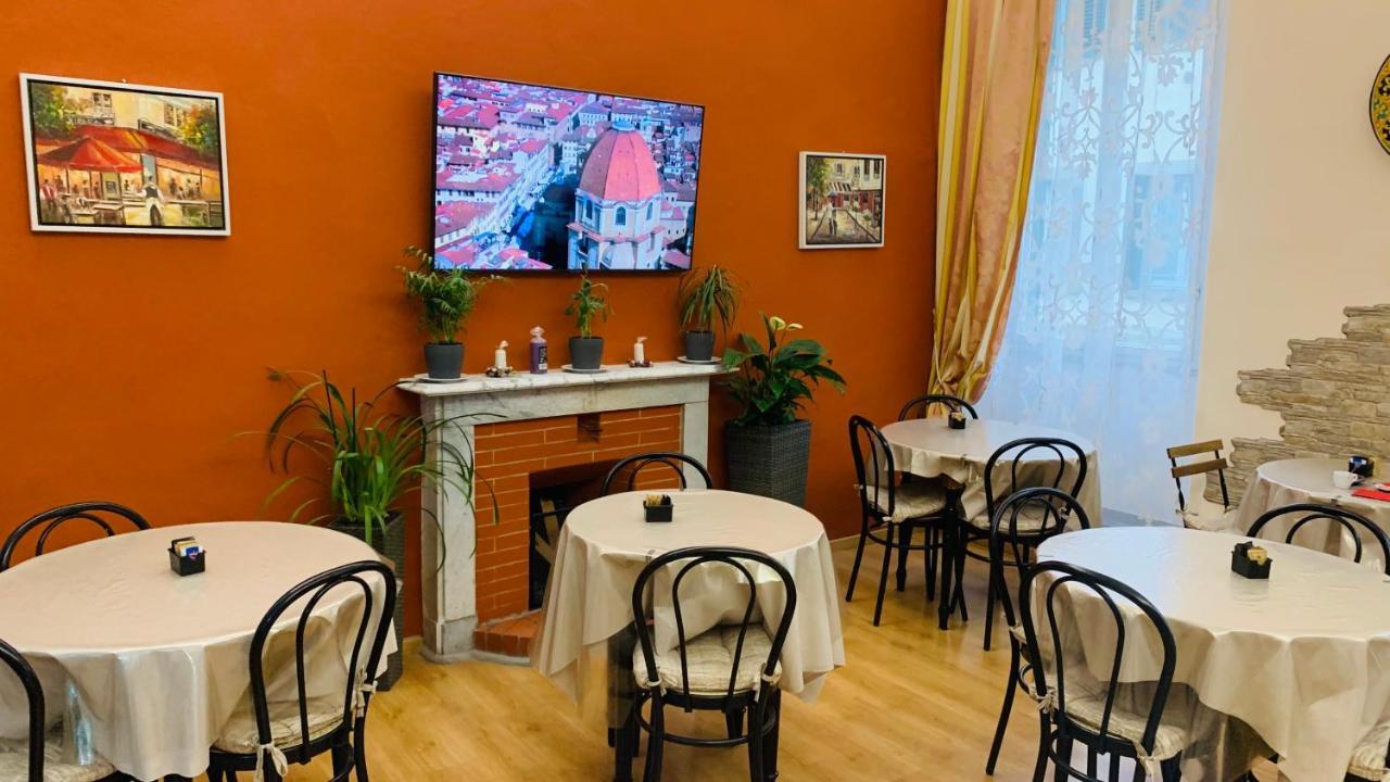 Piccolo Hotel Con Access Ztl !!! Nel Centro Storico Di Firenze !!! Exterior foto